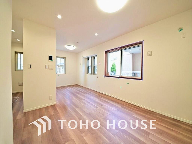 内装 ゆったりとくつろげる上質なリビングダイニングは、あなたの暮らしに価値のある時間を演出してくれます