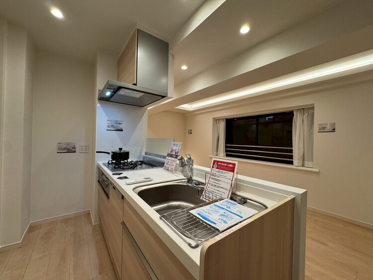 その他 使いやすくスタイリッシュなキッチン空間になっております。