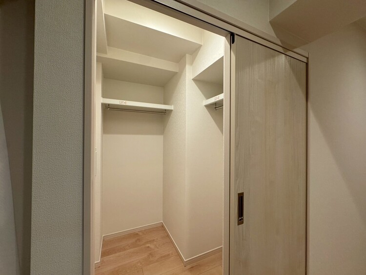 その他 家電やスーツケース、ストック品など何でも片付く嬉しい空間です。