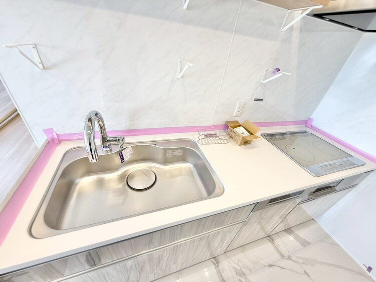 その他 使いやすくスタイリッシュなキッチン空間になっております。