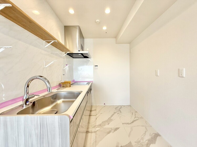 その他 開放感のあるキッチンスペース。調理をしながら、会話も弾みそうですね。