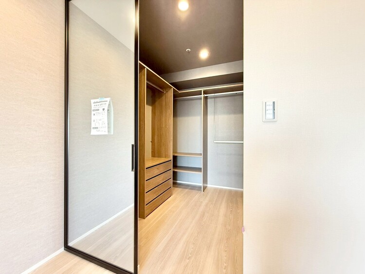 その他 家電やスーツケース、ストック品など何でも片付く嬉しい空間です。