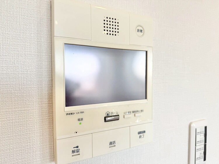 その他 誰が来てもわかる様にモニター付きインターホンを設置。