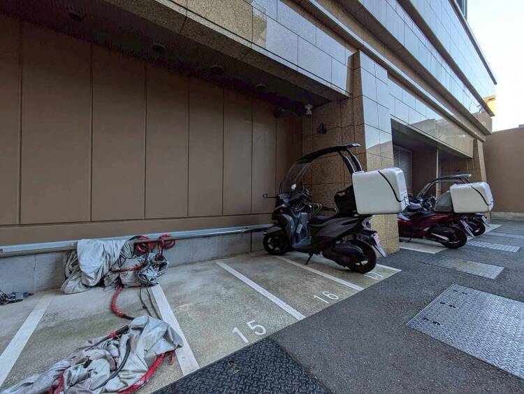 その他 駐車スペースが嬉しいですね。※空き状況は都度ご確認下さい。