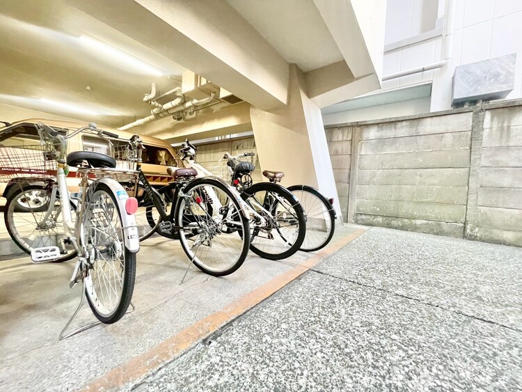 その他 駐輪場も綺麗に整頓されています。※空き状況は都度ご確認下さい。