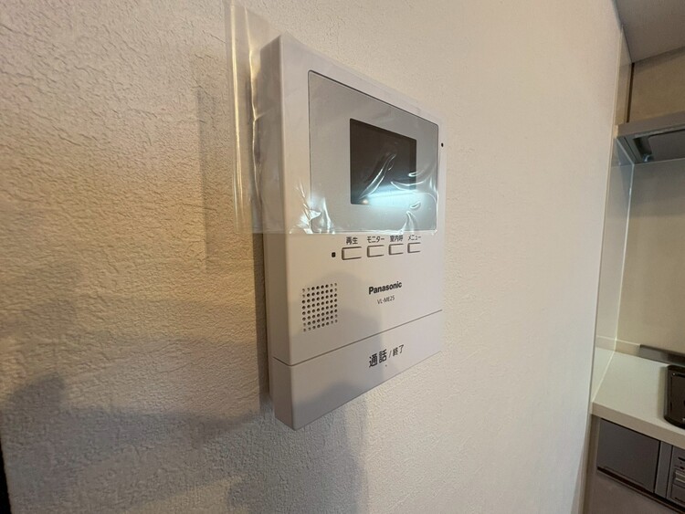 その他 誰が来てもわかる様にモニター付きインターホンを設置。