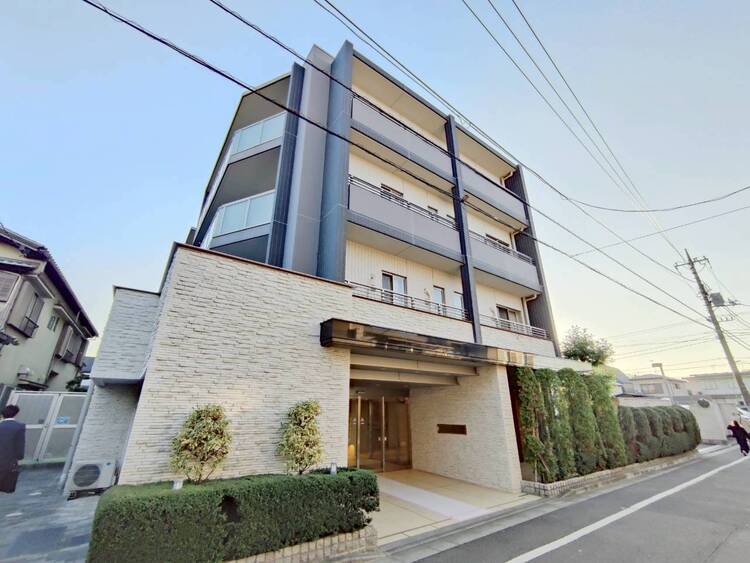 その他 飽きのこないシンプルモダンな外観です。