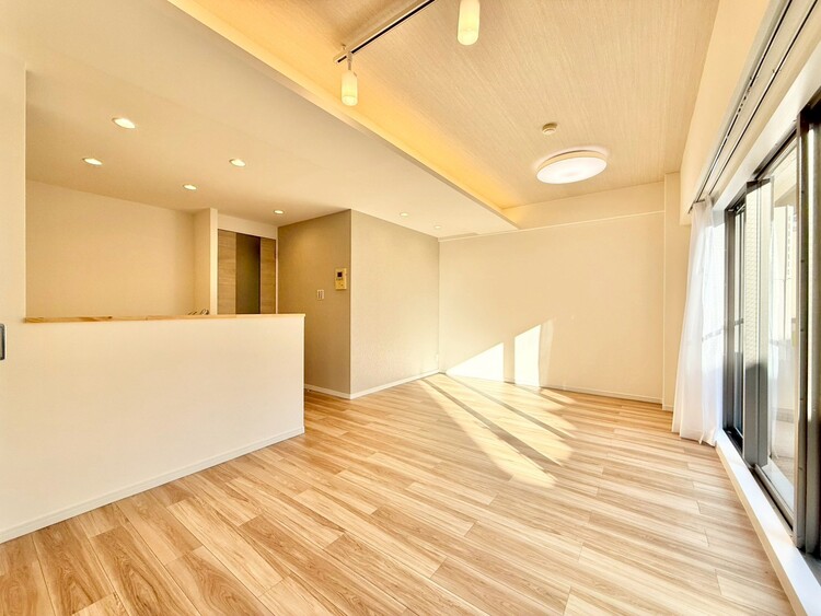 その他 シンプルな内装と偏り過ぎないデザインで統一しました。