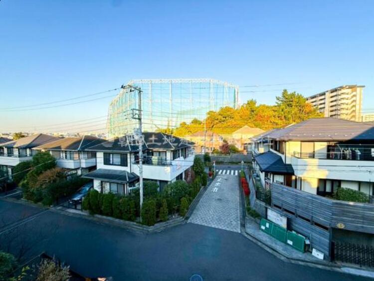 その他 太陽の光と爽やかな風でお洗濯物は気持ちいいです。