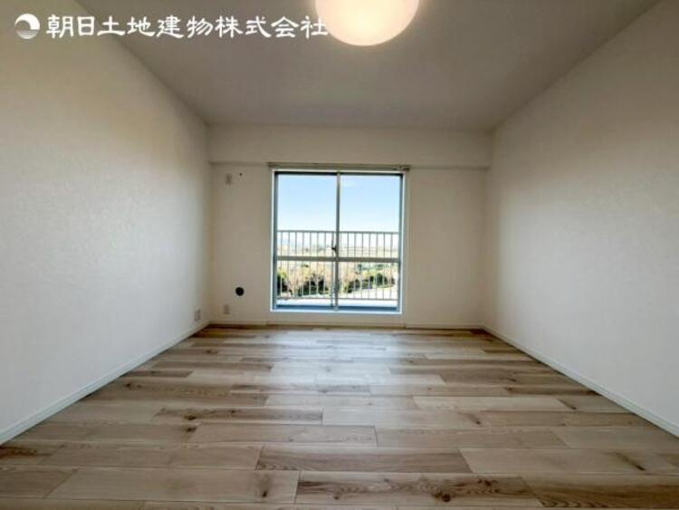 内装 すぐの見学や資料請求などお気軽にお問い合わせおまちしております