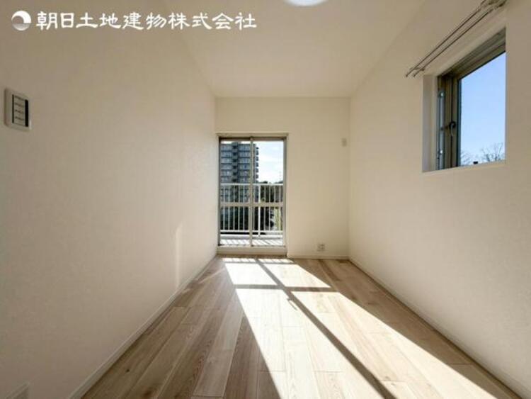 内装 すぐの見学や資料請求などお気軽にお問い合わせおまちしております