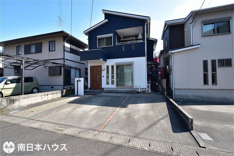 外観 【外観】令和7年11月21日　撮影日当り良好なお家です！向陽小学校まで徒歩3分で通学も安心♪