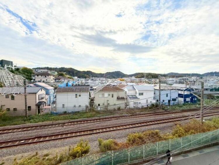 その他 太陽の光と爽やかな風でお洗濯物は気持ちいいです。 