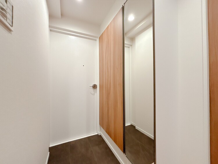 玄関 玄関を開ければ、そこは安らぎのご自宅。