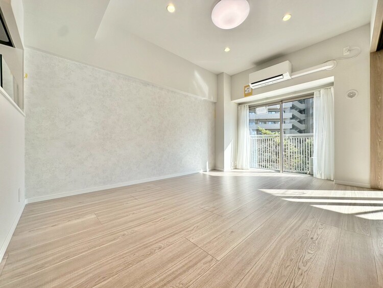 居間 豊かな居住性と、安心感を満たすクオリティが見事に調和した住空間。