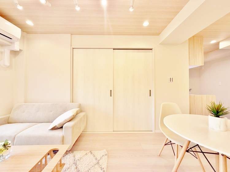 居間 過ごす時間が、たくさんの思い出として紡がれていく場所。