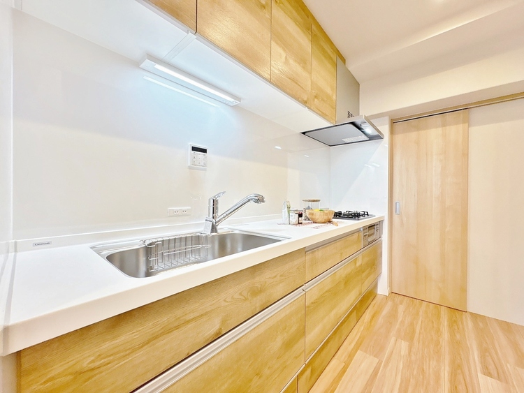 キッチン 洗練されたスタイリッシュなデザイン性と使いやすさを備えた仕様。