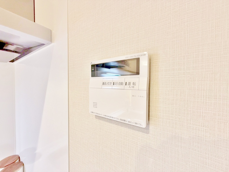 設備 見やすい画面で操作しやすい給湯パネルです。