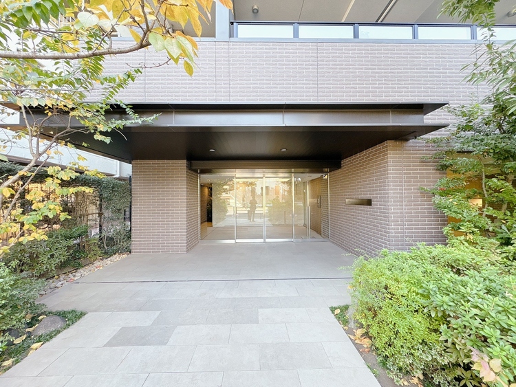 エントランス エントランスは、毎日の行き帰りで使う大事な空間です。