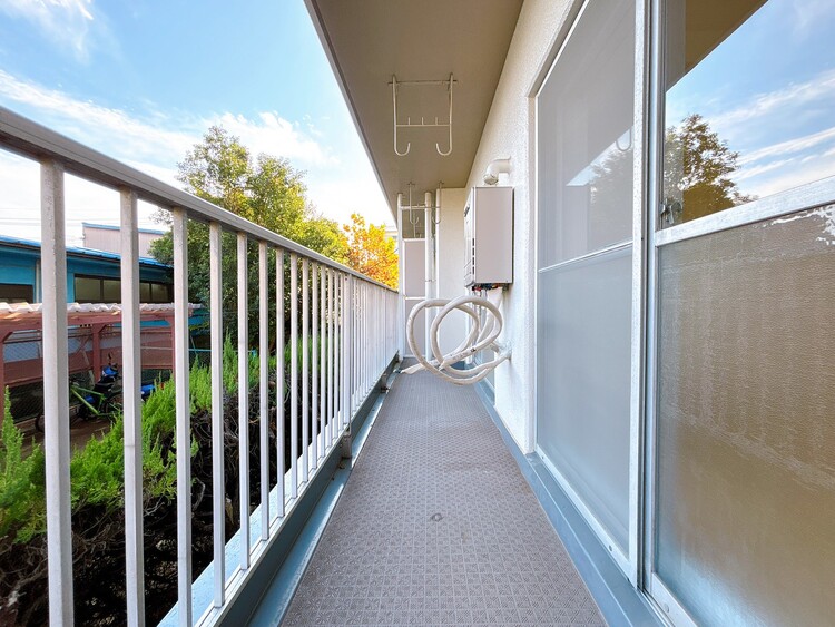 バルコニー 暮らしの中で、光と風を演出してくれるバルコニー。