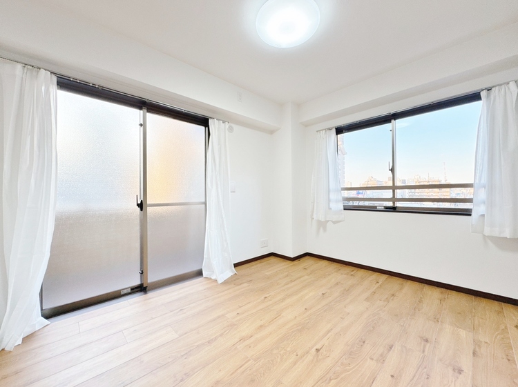 キッチン ベッドも十分に設置するスペースがあります。