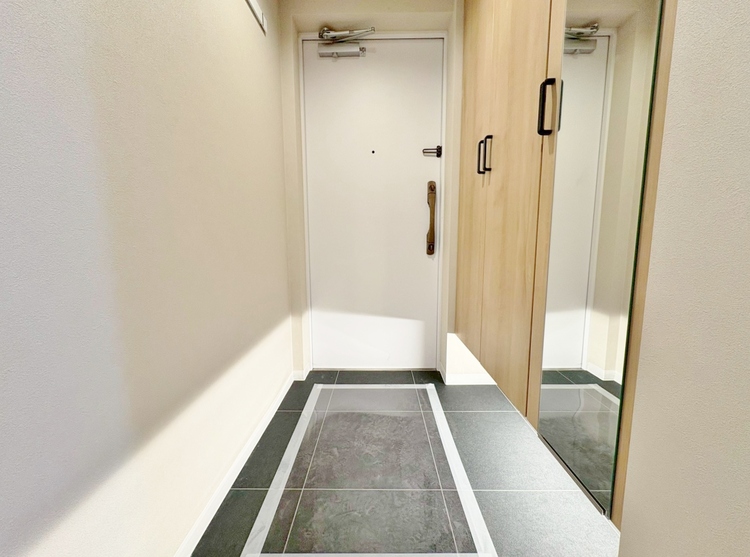 玄関 シューズボックスを完備した玄関です。