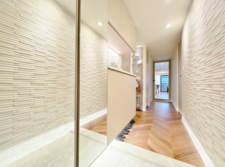 玄関 シューズボックスを完備した玄関です。