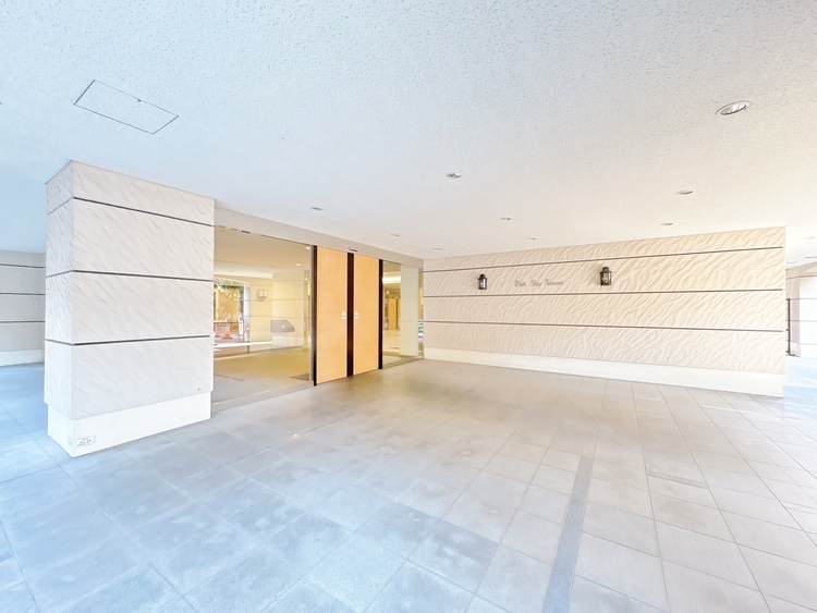 エントランス エントランスは、毎日の行き帰りで使う大事な空間です。