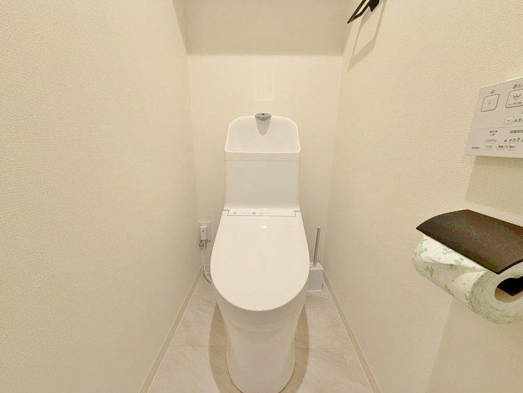 トイレ 暮らしの中のさりげないひとときの快適さにも、こだわりを、持って設備を配しております。