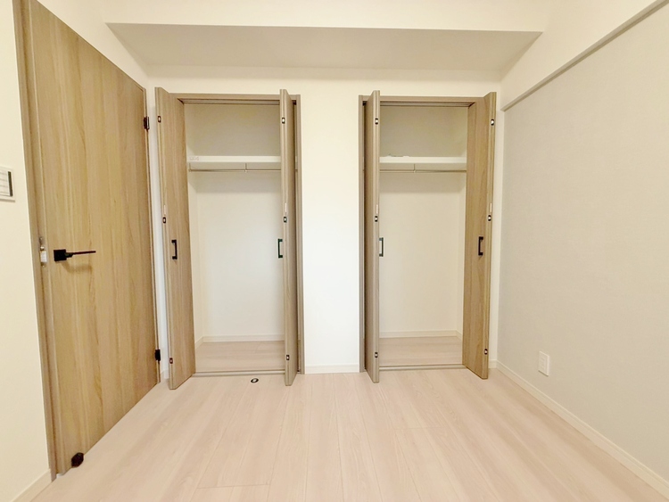 収納 居室にはクローゼットがあり、荷物もスッキリ収納して快適にお過ごしいただけます。