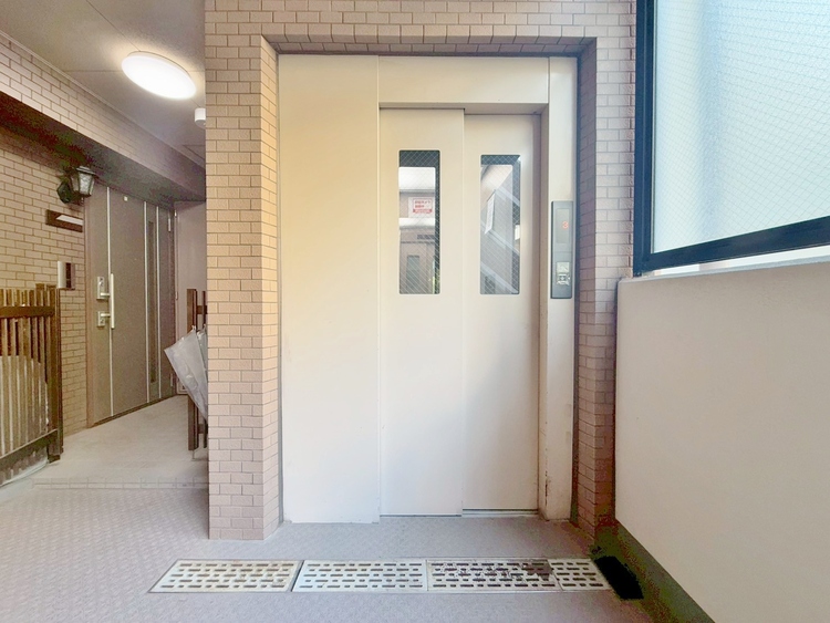 その他 エレベーターの管理も、きちんと行き届いてます。