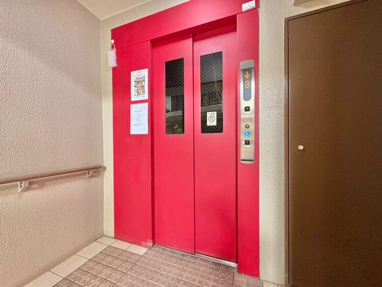 その他 エレベーターの管理も、きちんと行き届いてます。