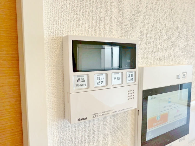 設備 見やすい画面で操作しやすい給湯パネルです。