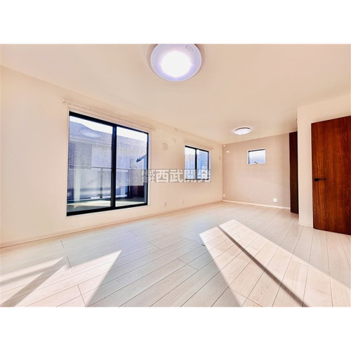 川口市大字東内野 中古一戸建ての物件画像