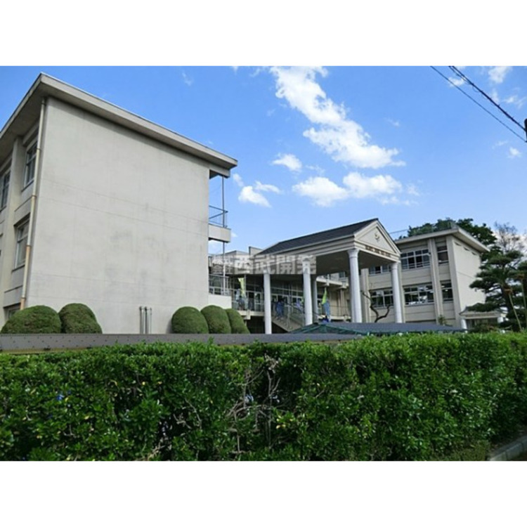 周辺 若宮中学校(約1300m)