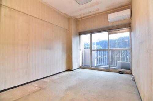 ドミール生麦の物件画像