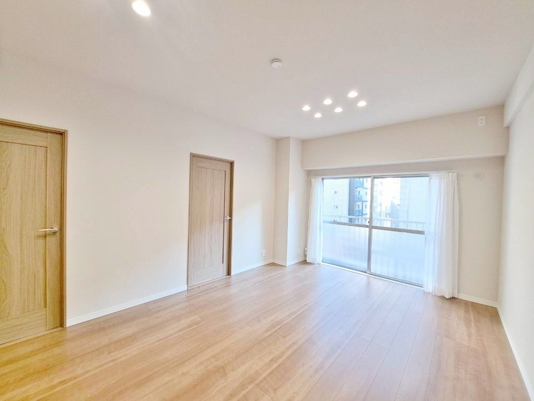 その他 シンプルな内装と偏り過ぎないデザインで統一しました。