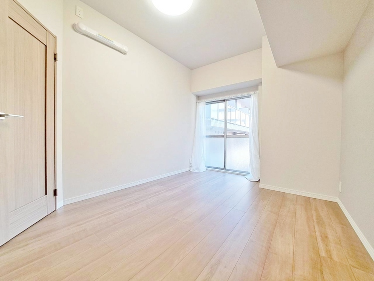 その他 清かで艶やかな時間をもたらしてくれる室内です。