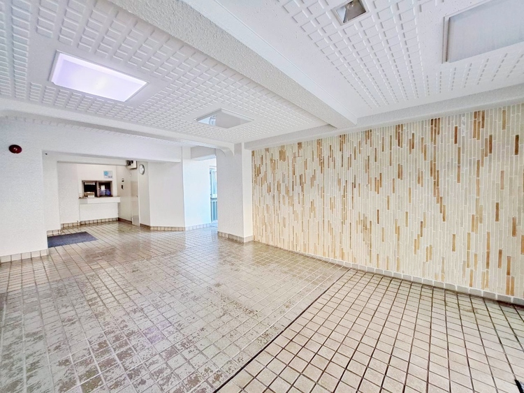 その他 館内は静寂な中が保たれており、管理が行き届いている印象を受けました。