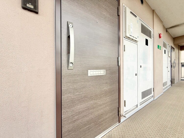 その他 清潔感のある落ち着いた雰囲気の玄関です。