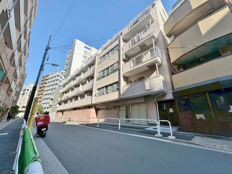 その他 飽きのこないシンプルモダンな外観です。