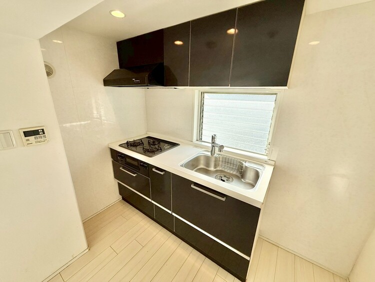 その他 使いやすくスタイリッシュなキッチン空間になっております。