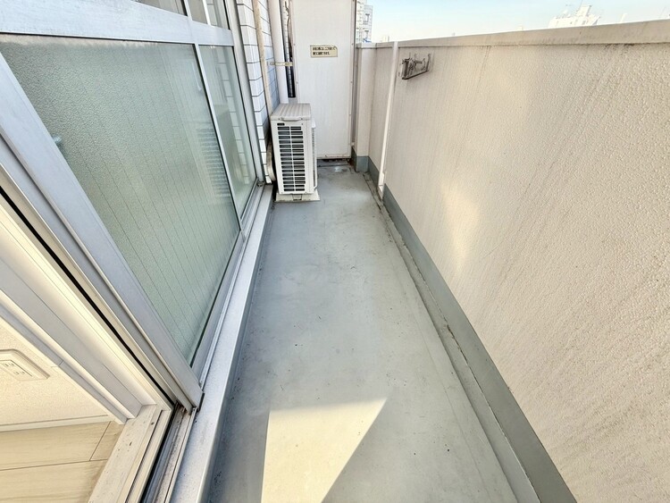 その他 朝の澄んだ空気や、夕方に吹く清々しい風を感じられるバルコニー。