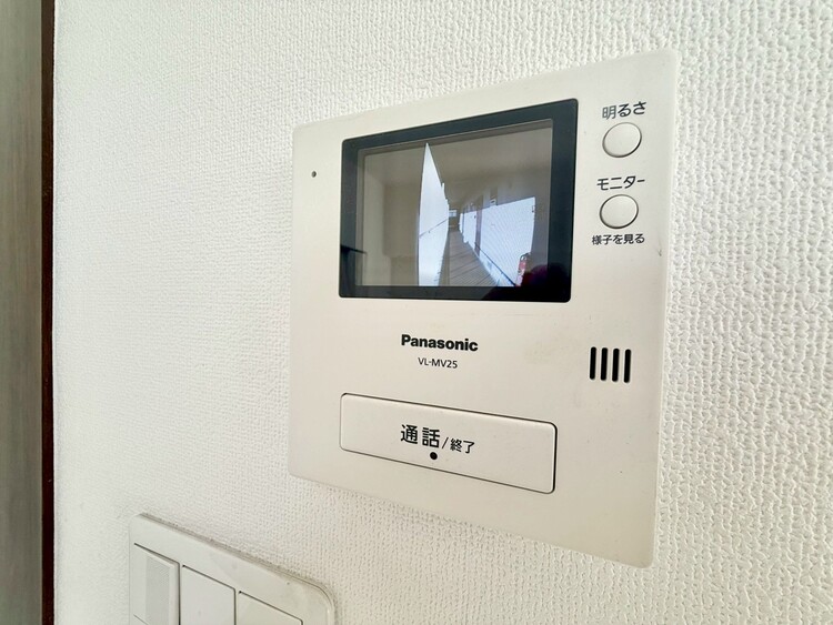 その他 誰が来てもわかる様にモニター付きインターホンを設置。