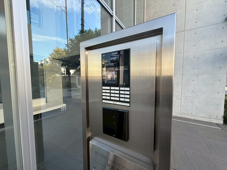 その他 オートロックついていますので、セキュリティ面でも安心です。