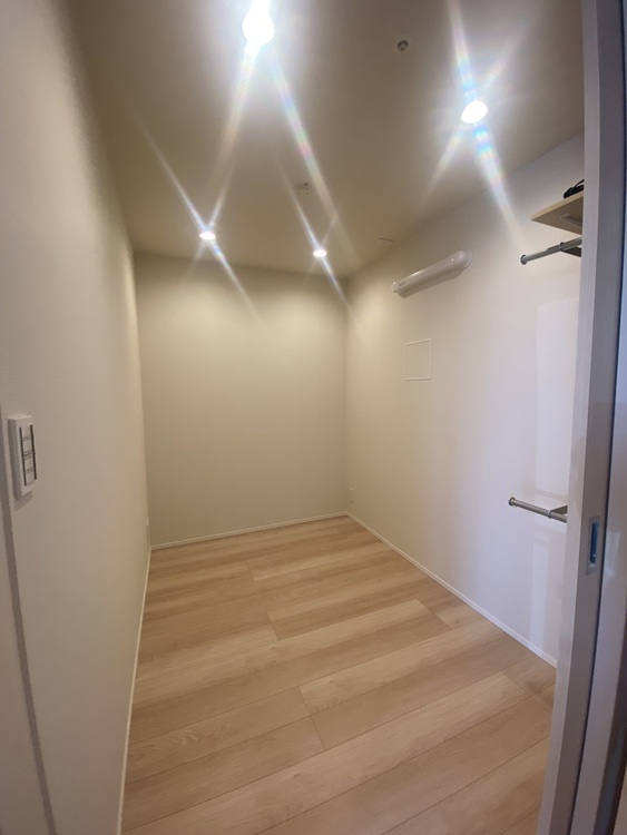 その他 収納スペースが付いていて、お部屋を広く使っていただけます。