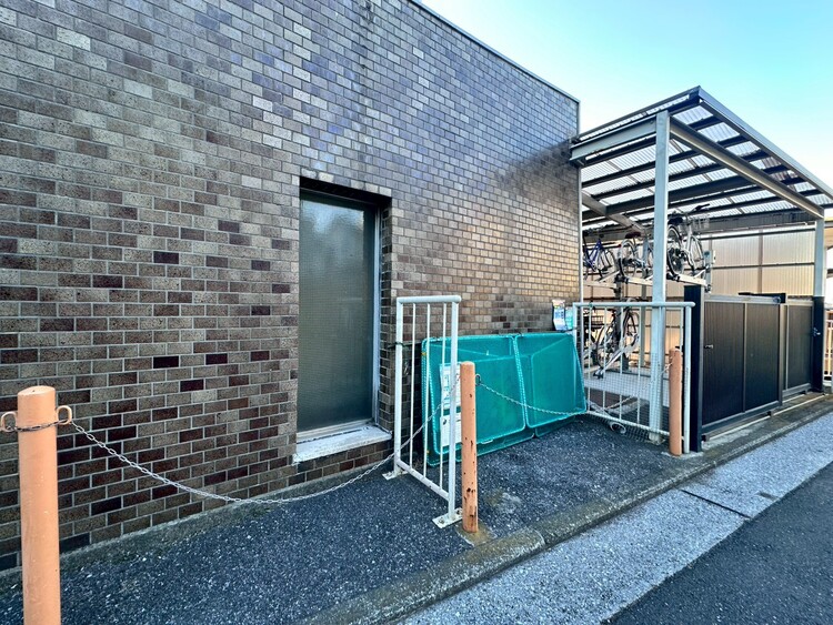 その他 ゴミ置場。綺麗に管理されております。