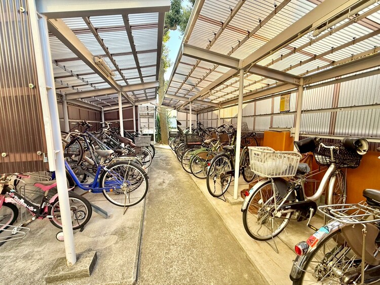 その他 駐輪場も綺麗に整頓されています。※空き状況は都度ご確認下さい。