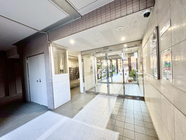 その他 館内は静寂な中が保たれており、管理が行き届いている印象を受けました。