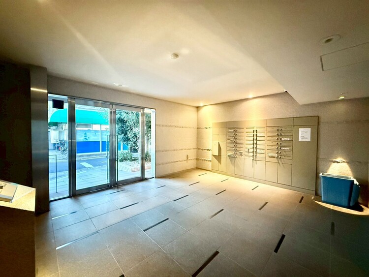 その他 館内は静寂な中が保たれており、管理が行き届いている印象を受けました。